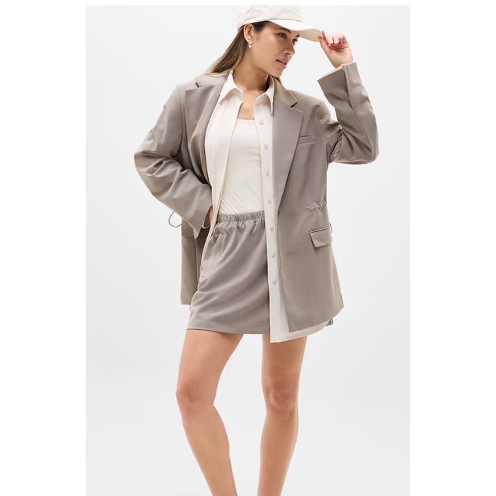 Athleta MVP Blazer 14 Taupe Tech Twill Adjustable Waist Oversized Travel Neutral